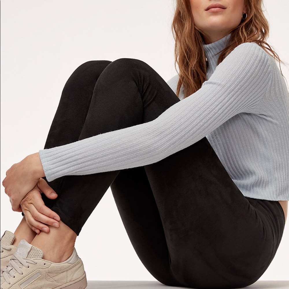 Aritzia - Wilfred Free Daria Faux Suede Pant